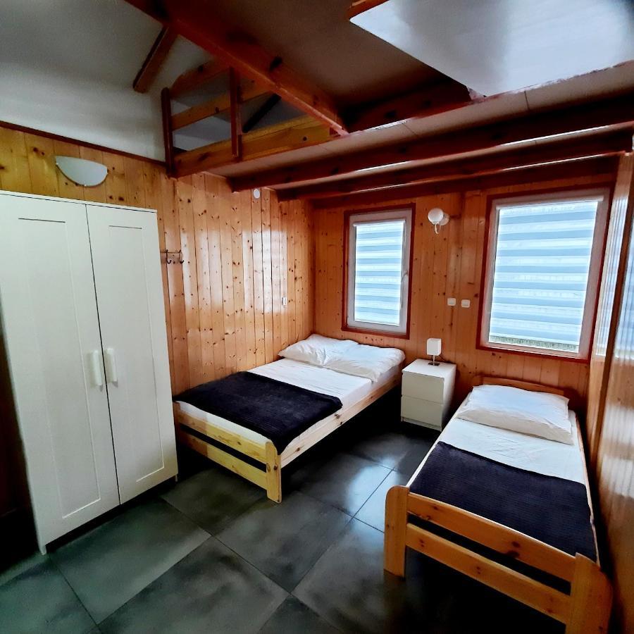 Osrodek 9Amber Hotel Pobierowo Buitenkant foto